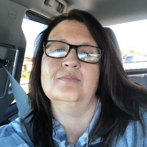 Meet your Posher, Loretta